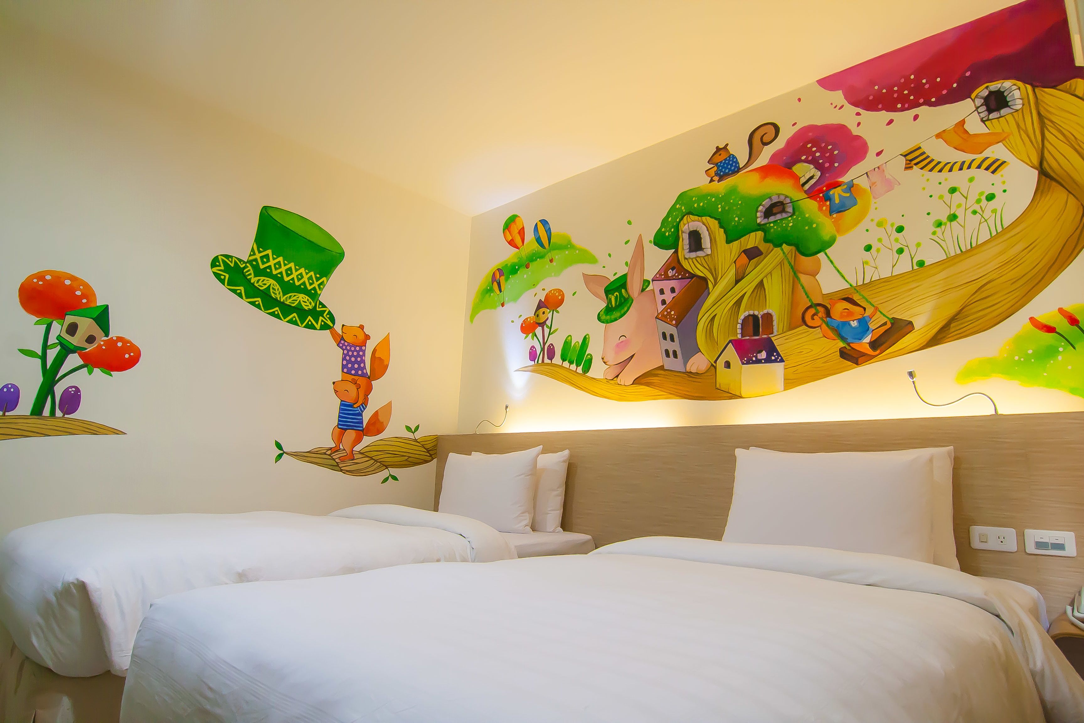 deluxe twin room, 2 single beds (with bathtub) | children’s theme room