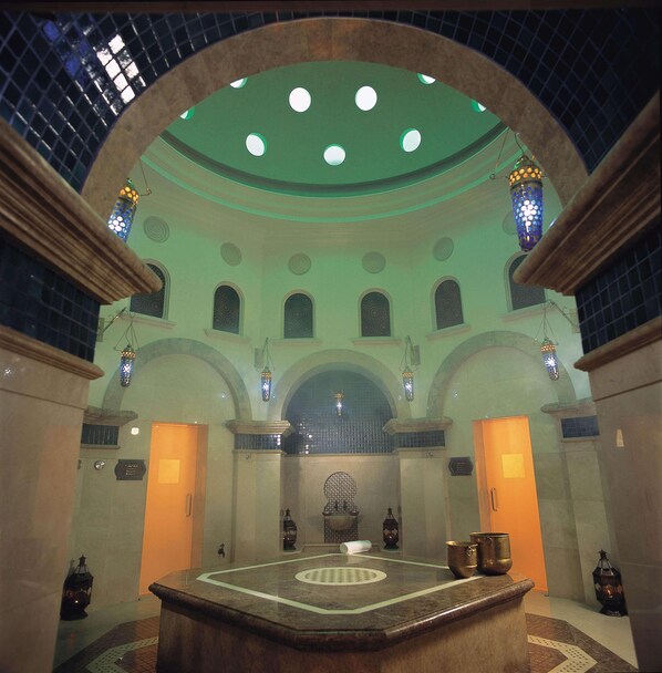 Unclassified image, 1 of 358, button - One & Only Royal Mirage (Dubai)