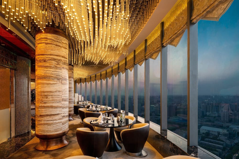 Crowne Plaza Xian by IHG