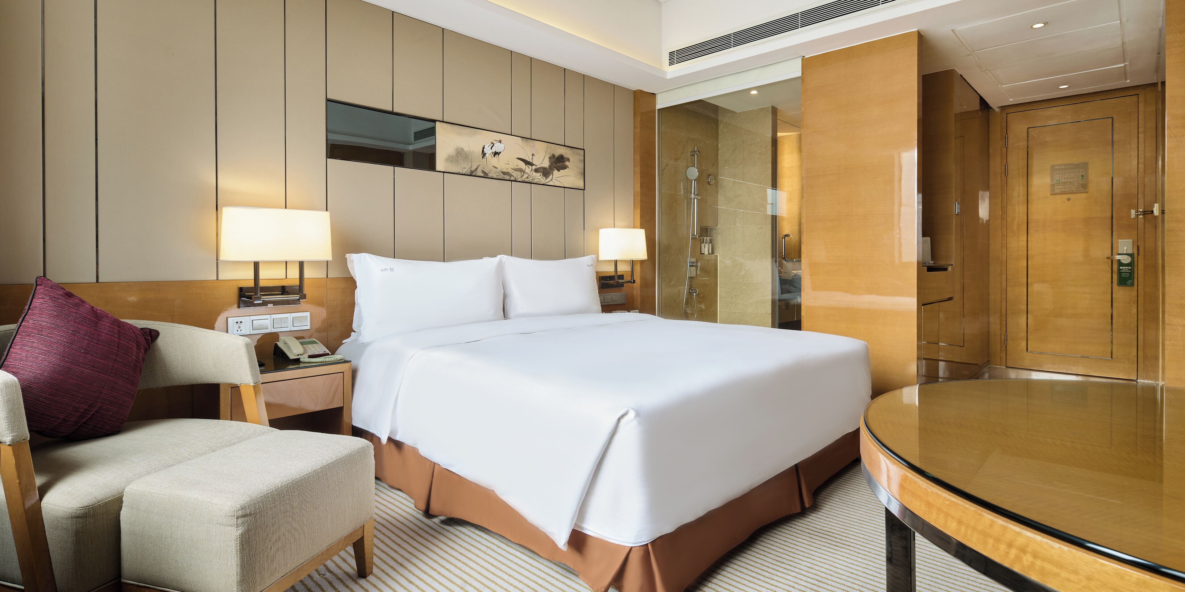 20 slaapkamers, luxe beddengoed, donsdekens