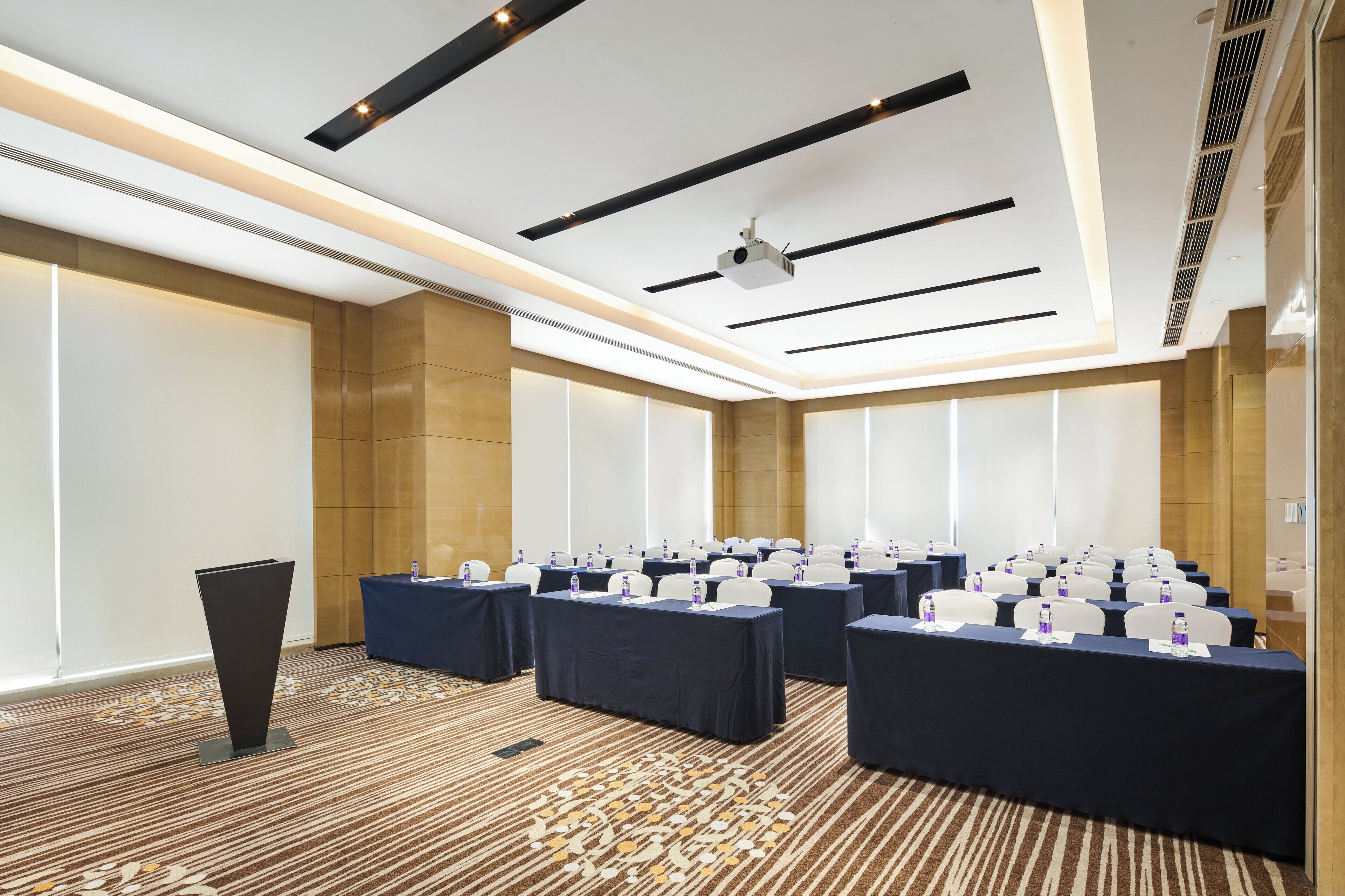 สถานที่จัดงานประชุม