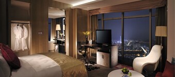 voco Suites Shenzhen Huanggang by IHG