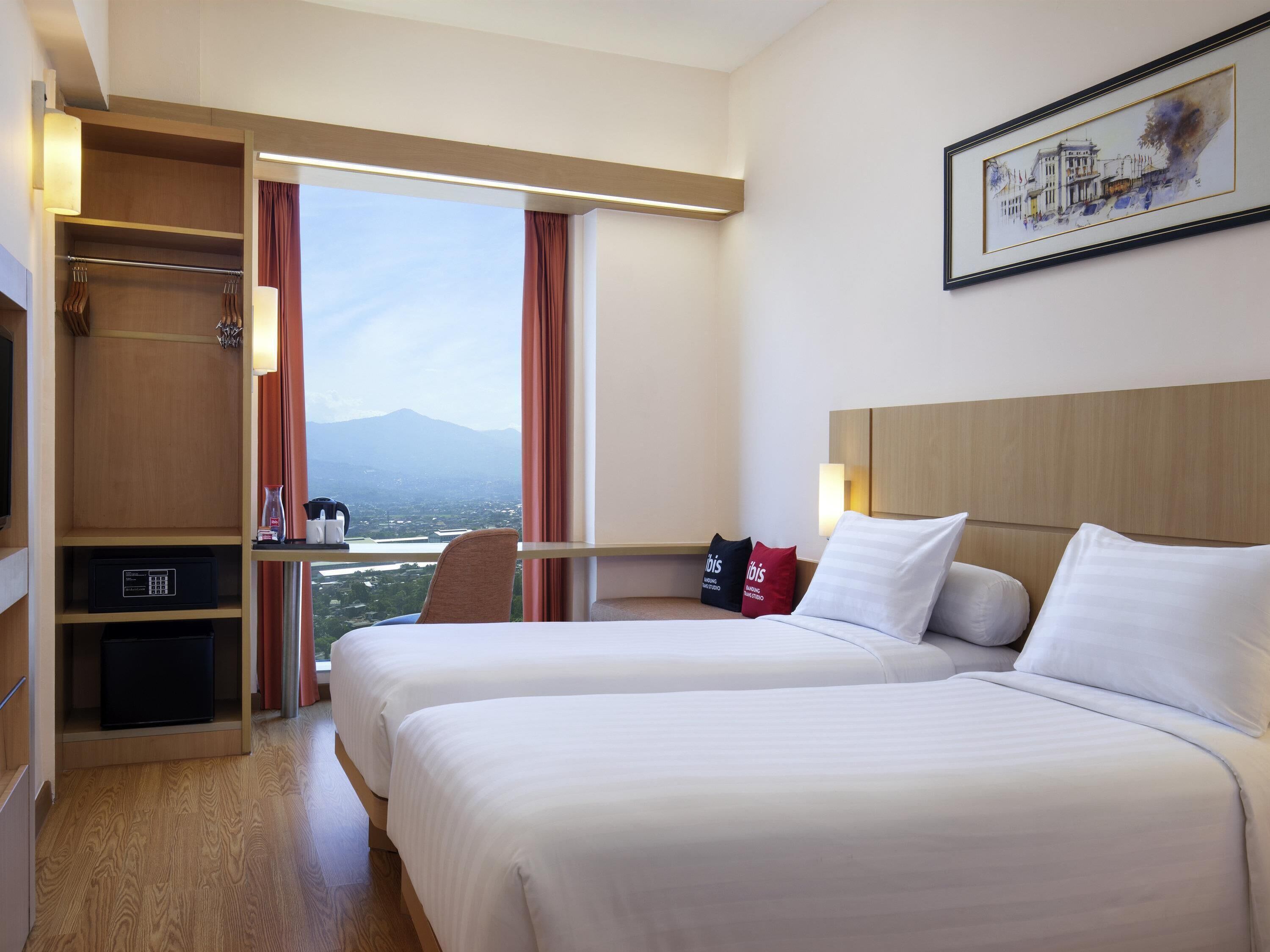 Superior Room, 2 Twin Beds | In-room safe, desk, blackout drapes, iron/ironing board