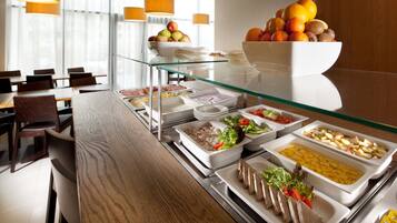 Desayuno buffet incluido todos los días