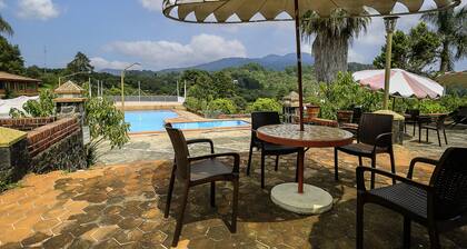 Hotel Pie de la Sierra