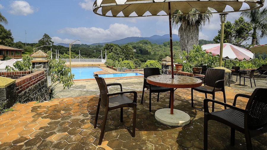 Hotel Pie de la Sierra