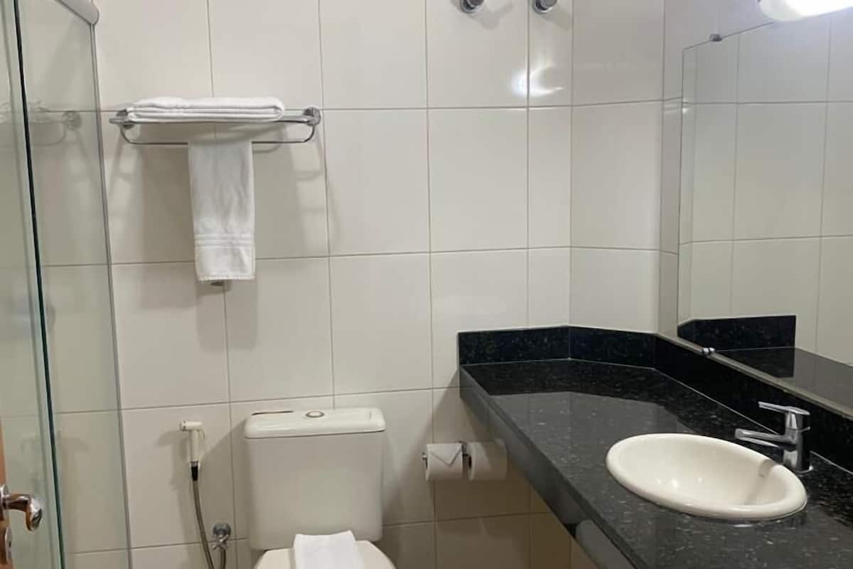 family room | bathroom | shower, towels