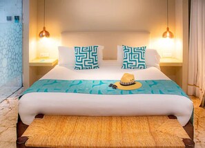 Habitación Estandar | Edredón, caja de seguridad en la habitación y muebles diferentes 