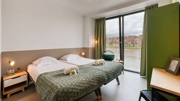 Wifi gratis y ropa de cama