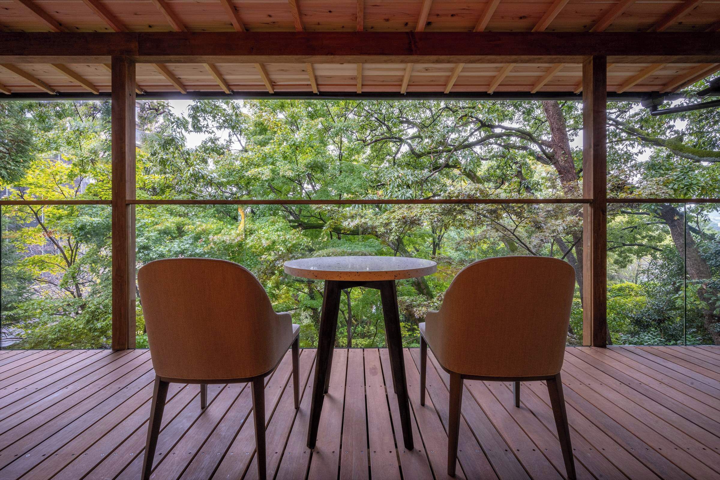 家庭房, 2 间卧室, 无烟房, 花园景观 (JP Western style, Private bathroom) | 迷你吧（备有免费物品）、客房内保险箱、熨斗/熨板、免费 WiFi