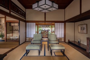 Suite "Matsukaze", Non-smoking | 1 bedroom, free minibar, in-room safe, iron/ironing board