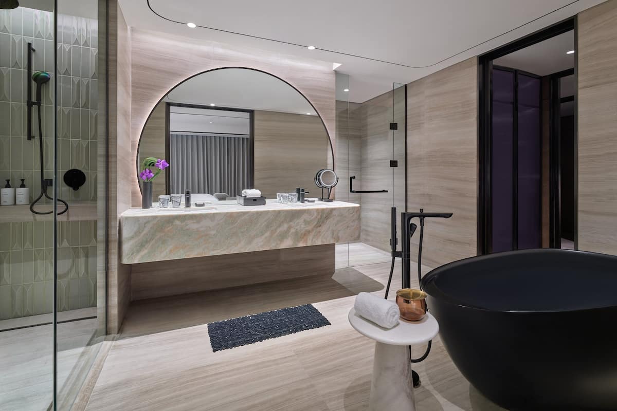 1 Schlafzimmer, hochwertige Bettwaren, Minibar, Zimmersafe