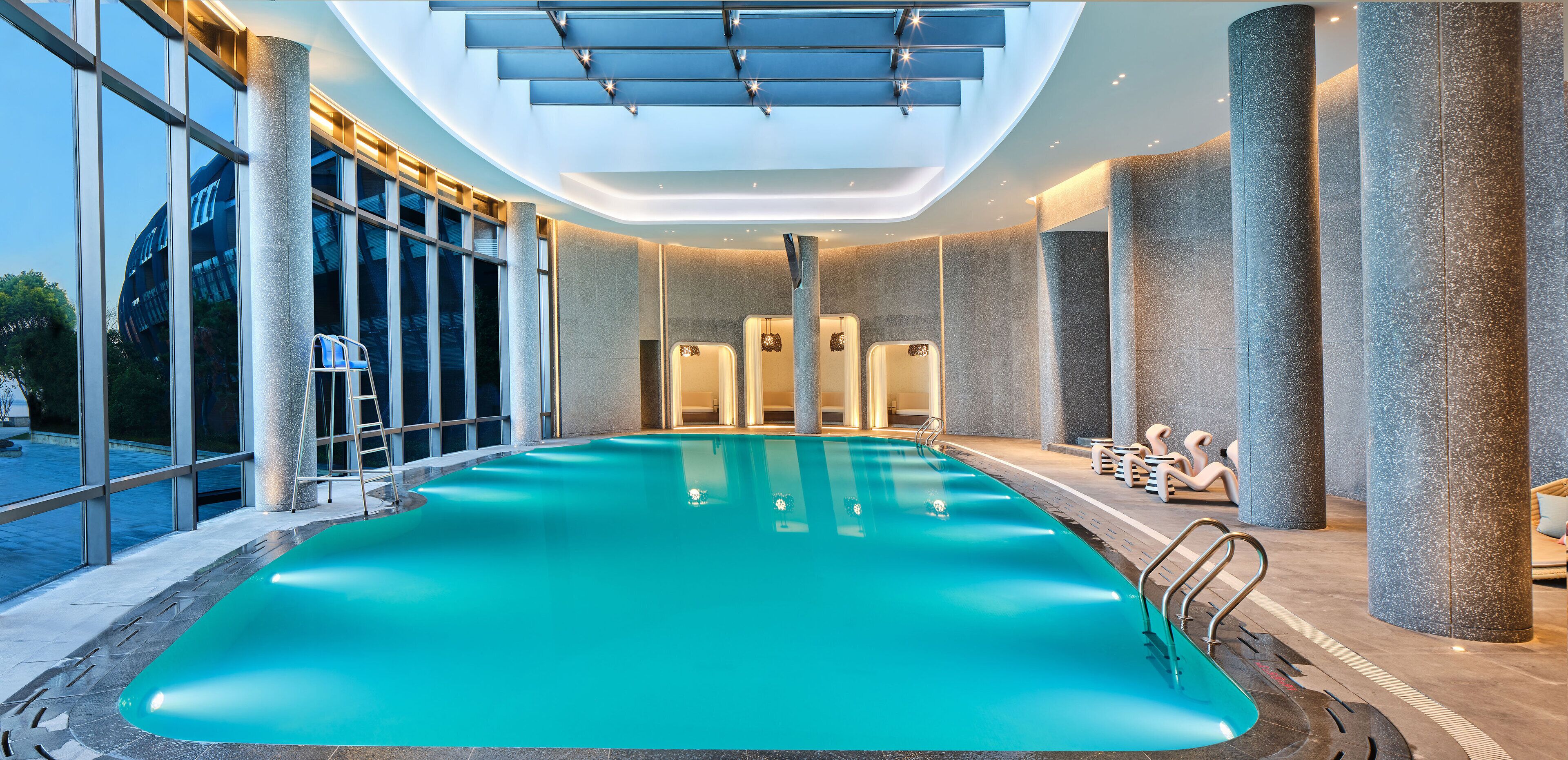 Indoor pool, outdoor pool
