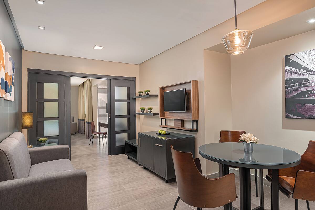 Executive Suite | Living area | LED TV