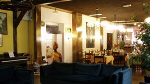 Lounge - Hotel Herard (BOURBONNE LES BAINS)