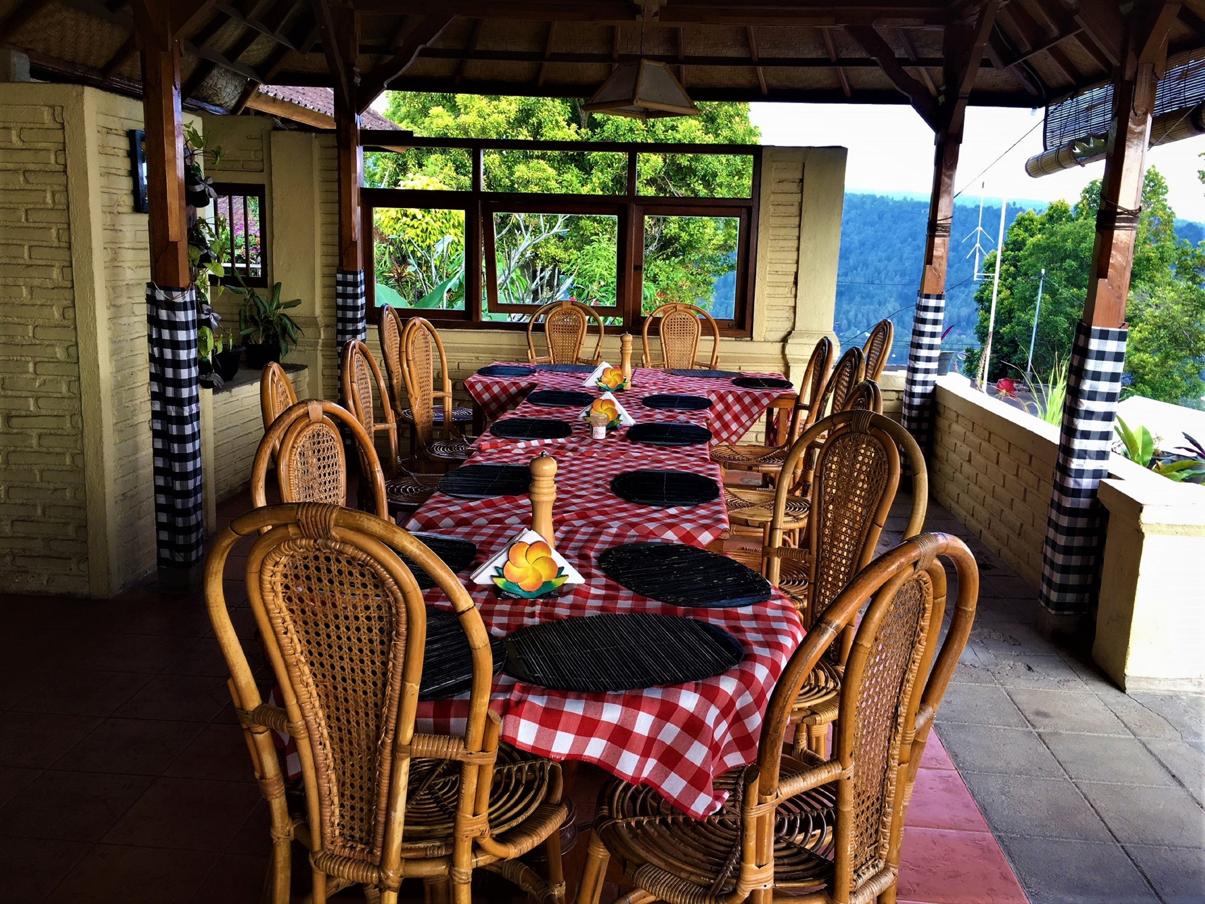 Café da manhã, almoço e jantar