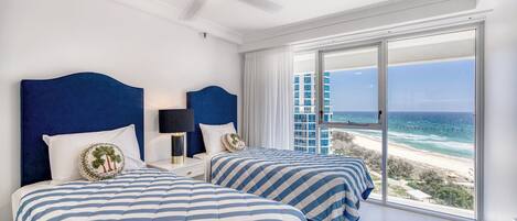 高級公寓, 2 間臥室, 海景 | 獨特裝潢、布置獨特、熨斗/熨衣板、搖籃/嬰兒床