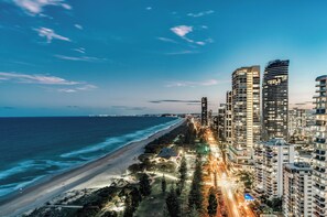 Beach/ocean view - Talisman Beachside (Broadbeach)