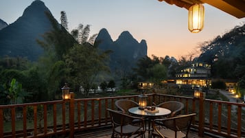 Superior Family Room with River View | View from room