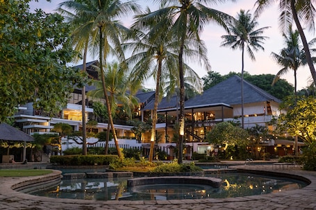 Outdoor banquet area