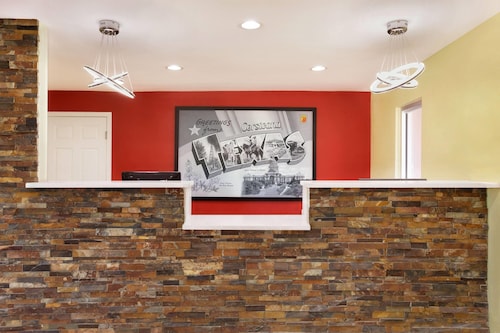 Super 8 by Wyndham Corsicana