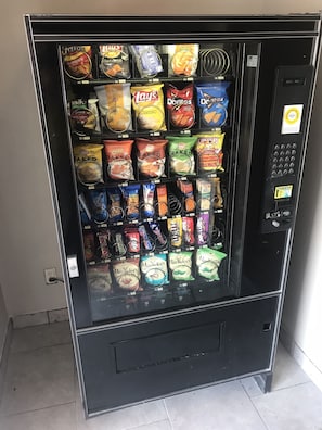 Vending machine