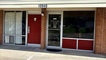 Bagian depan properti