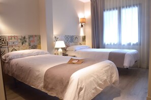 Couette en duvet, espace de travail pour ordinateurs portables