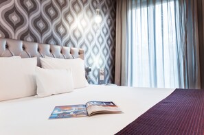 Double Room Single Use, 1 Double or 2 Twin Beds | Minibar, in-room safe, desk, free WiFi - Ikonik Ramblas (Barcelona)