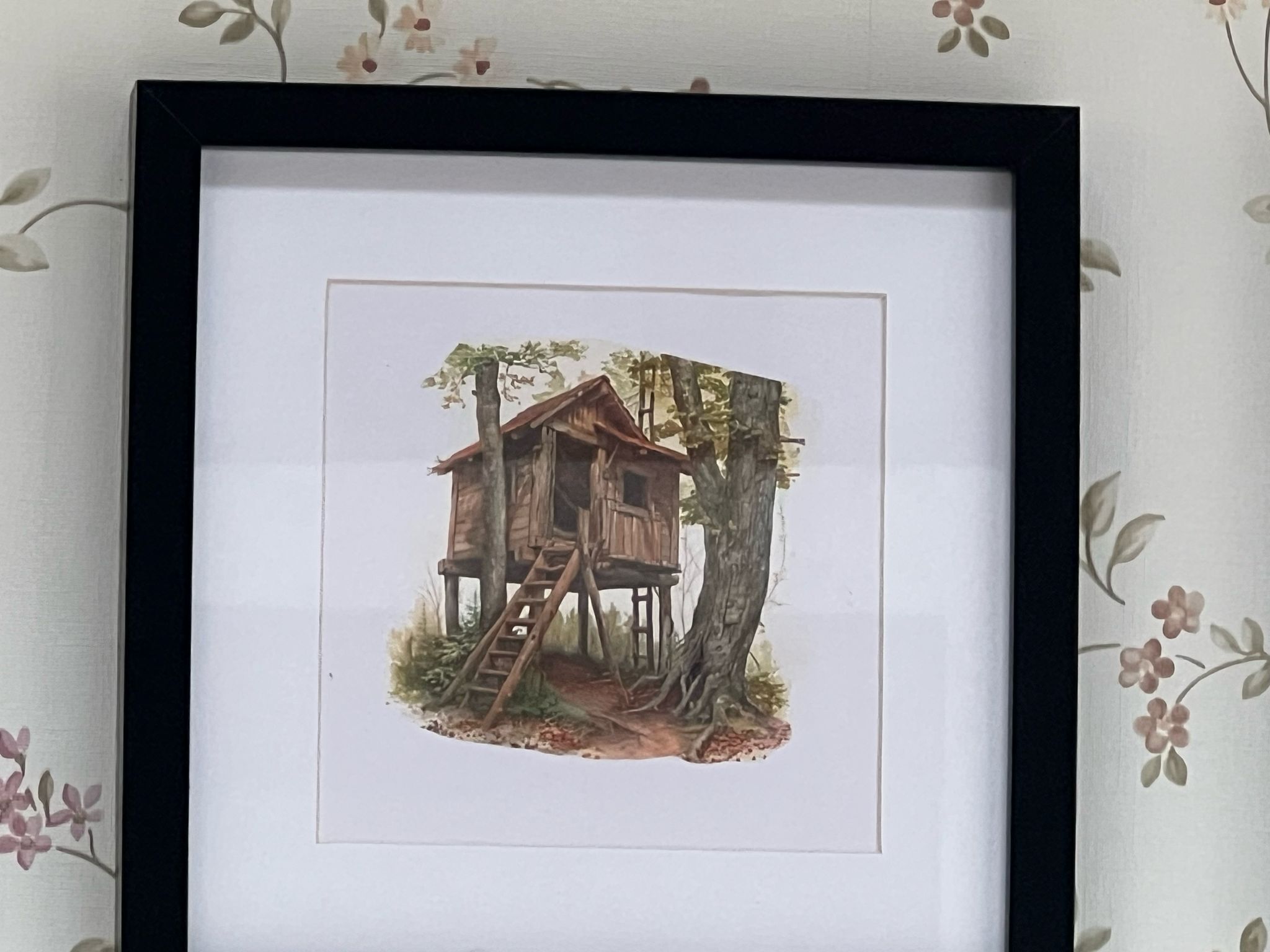 tree house | desk, free wifi, bed sheets