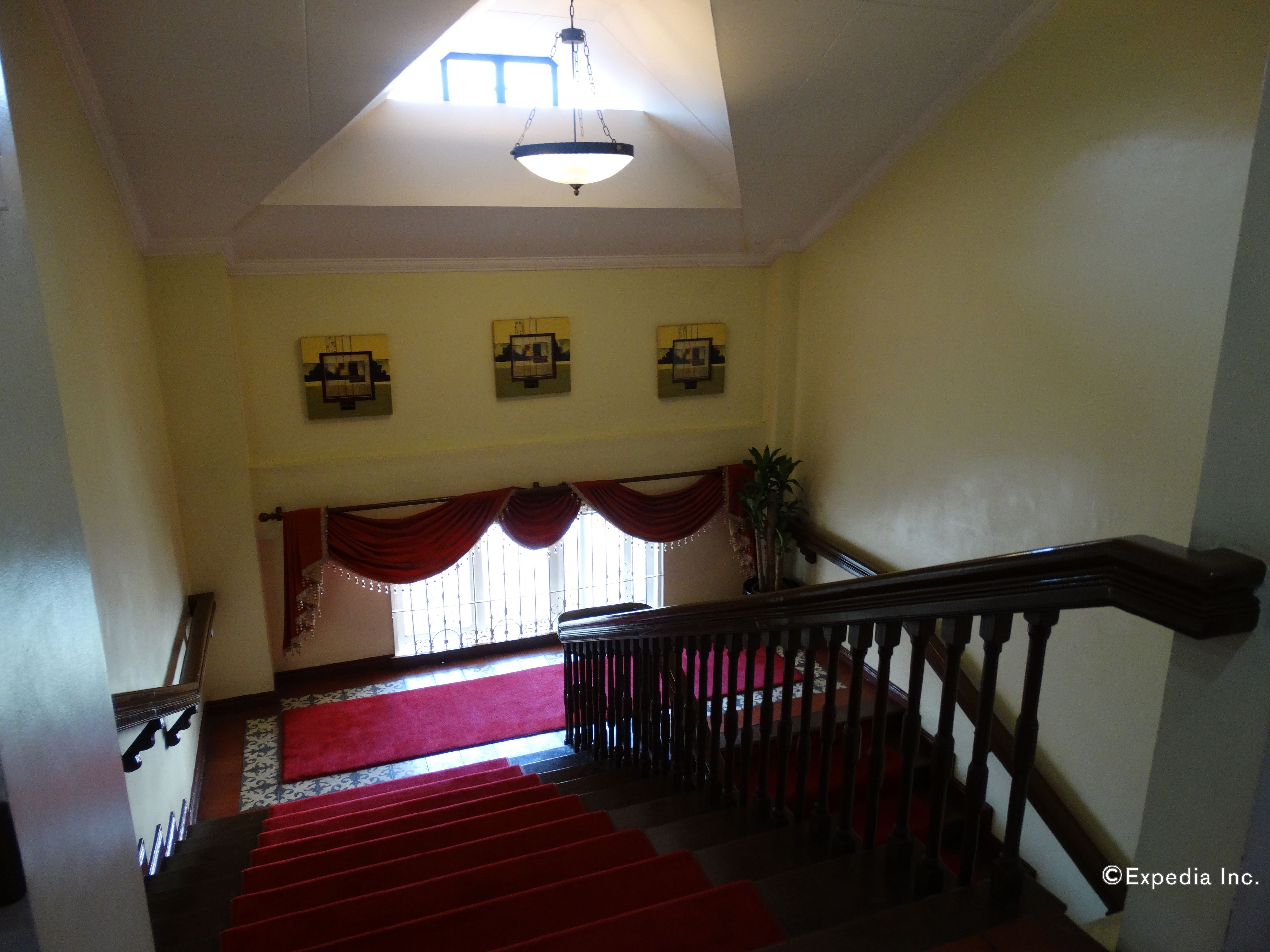 Foto - White Knight Hotel Intramuros