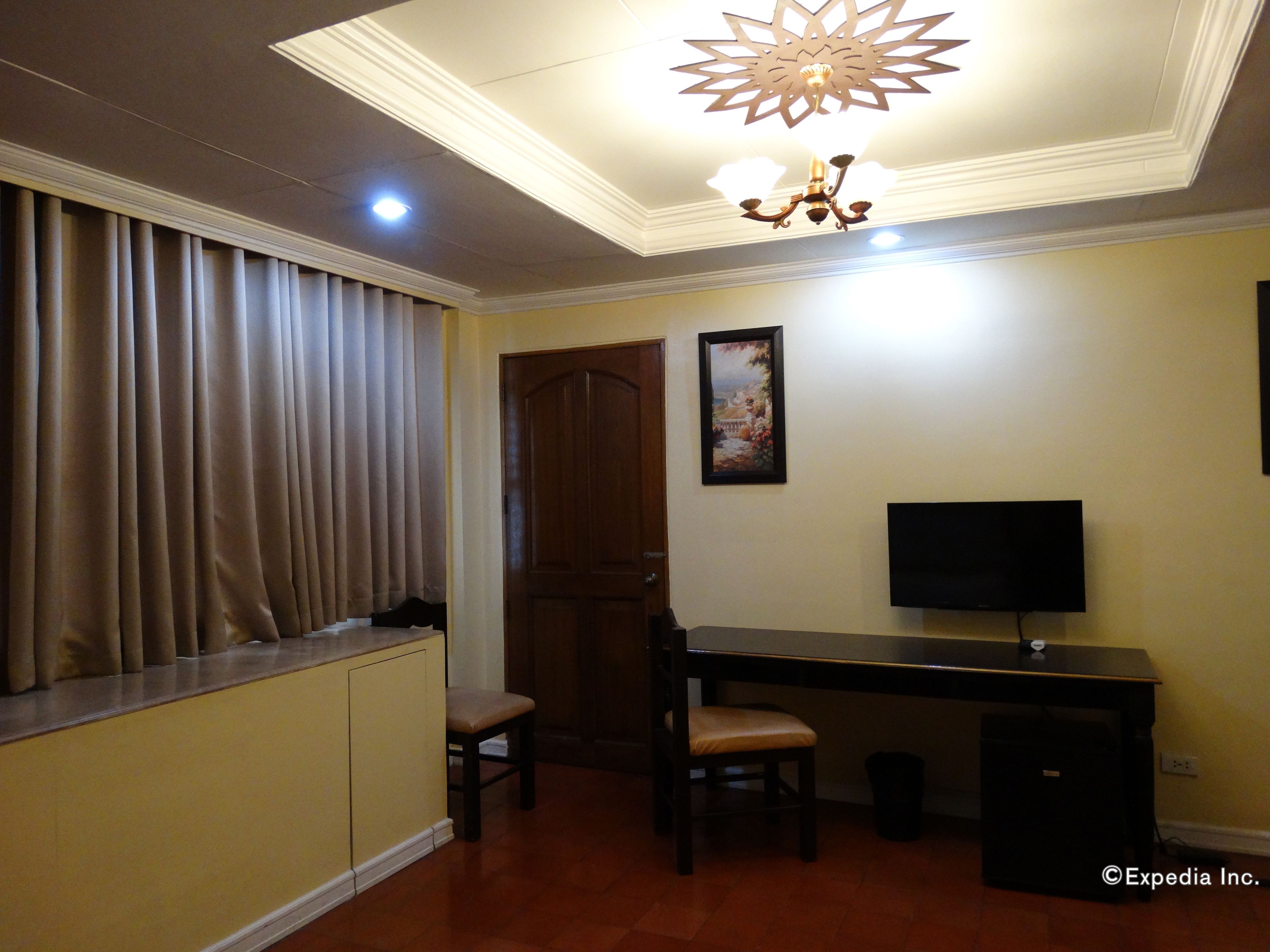 Foto - White Knight Hotel Intramuros