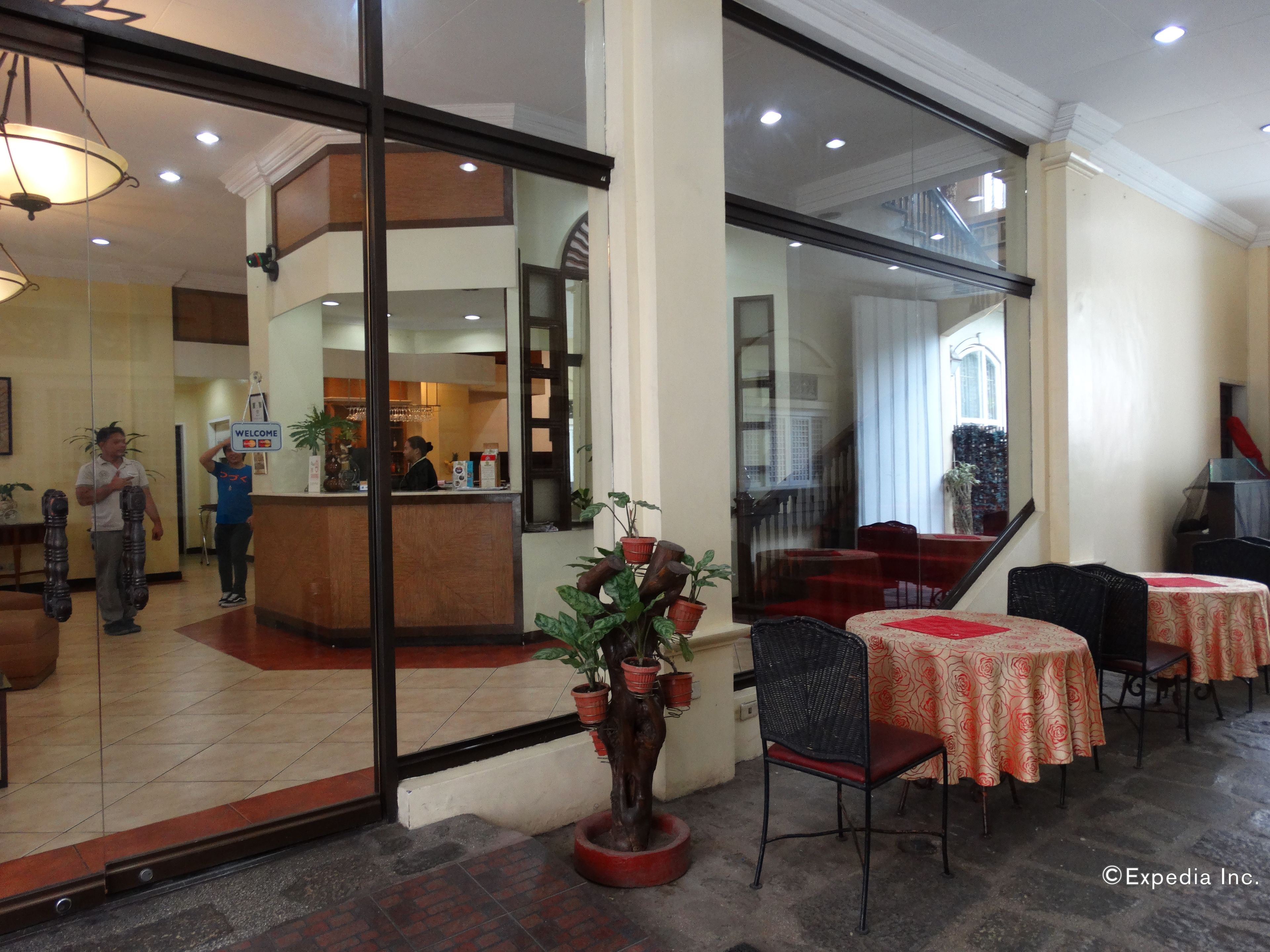 Foto - White Knight Hotel Intramuros