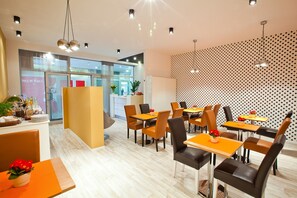 Restaurant - Platinum Apartments Aparthotel (Poznan)