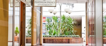 Platinum Apartments Aparthotel