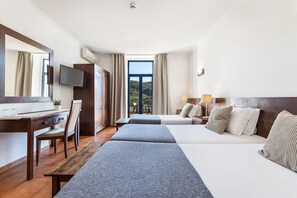 Comfort Triple Room, River View - Beira Rio (Mertola)