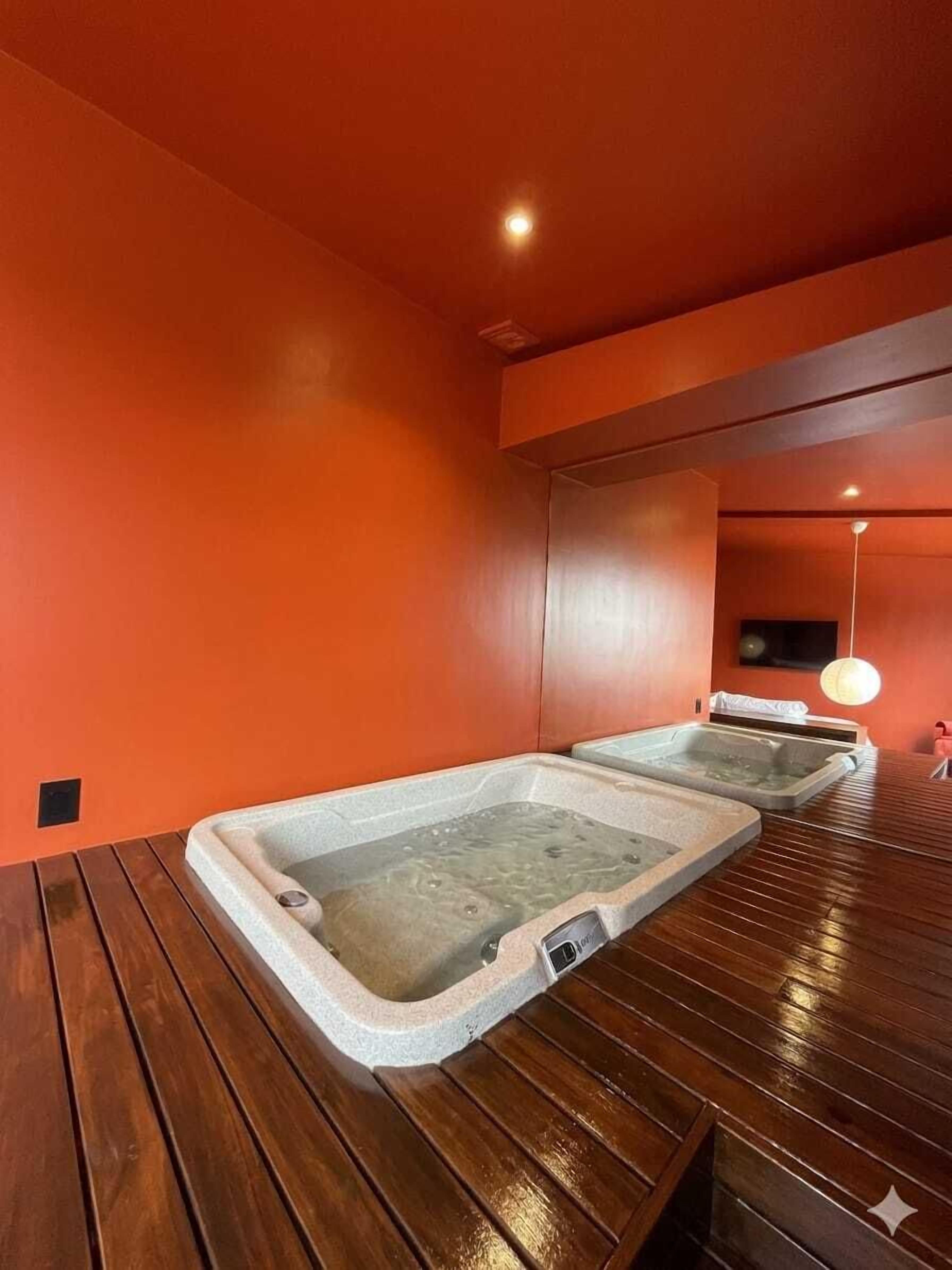 Premium Room | In-room safe, individually decorated, desk, blackout drapes