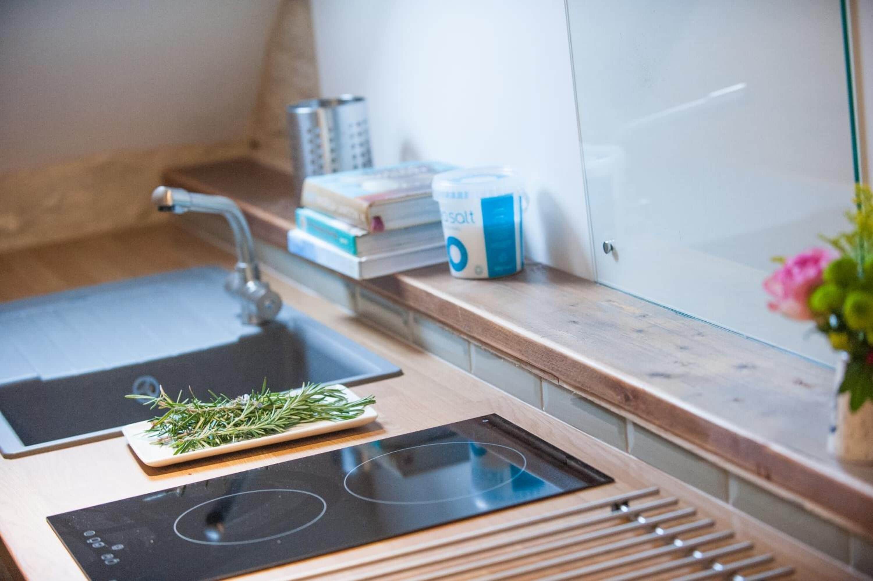 coffee/tea maker, electric kettle