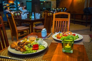 Restaurant - Humura (Kampala)