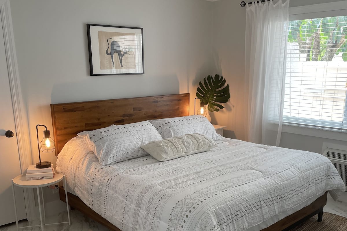 Island delight Hotel Room 1 King bed | 1 slaapkamer, lakens van Egyptisch katoen, luxe beddengoed