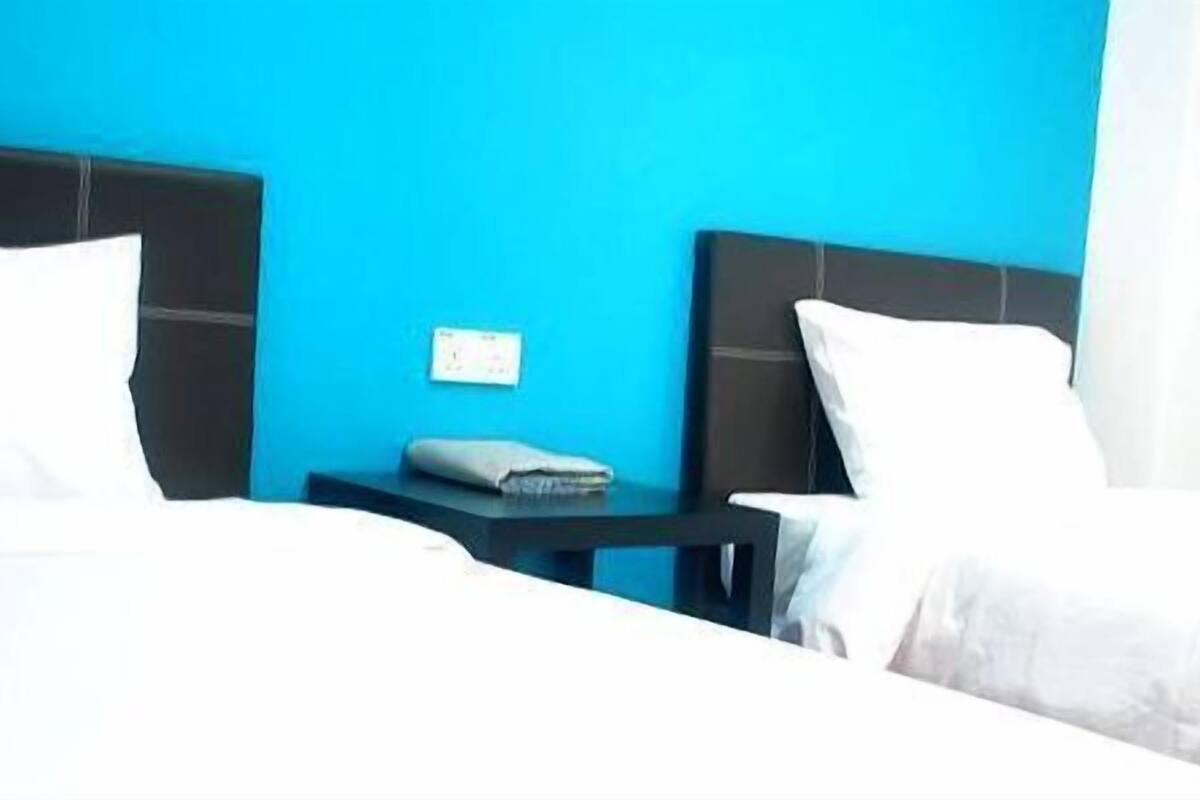Chambre Supérieure, 2 lits une place