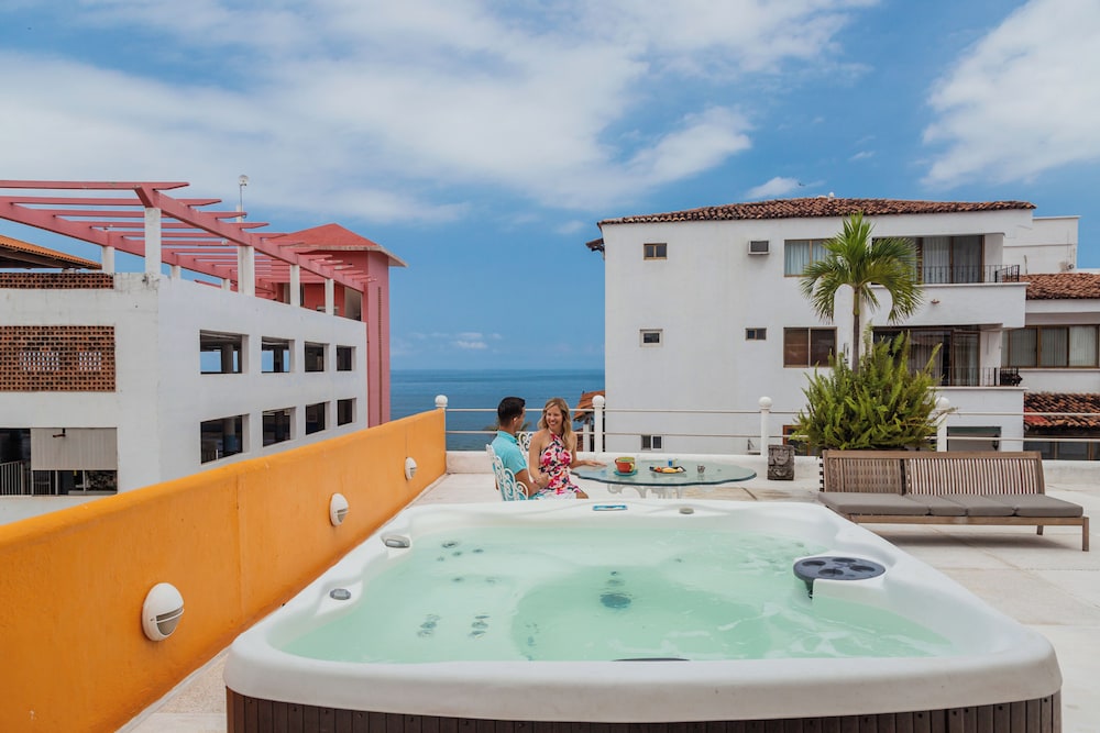 Hotel Rio Malecon by null