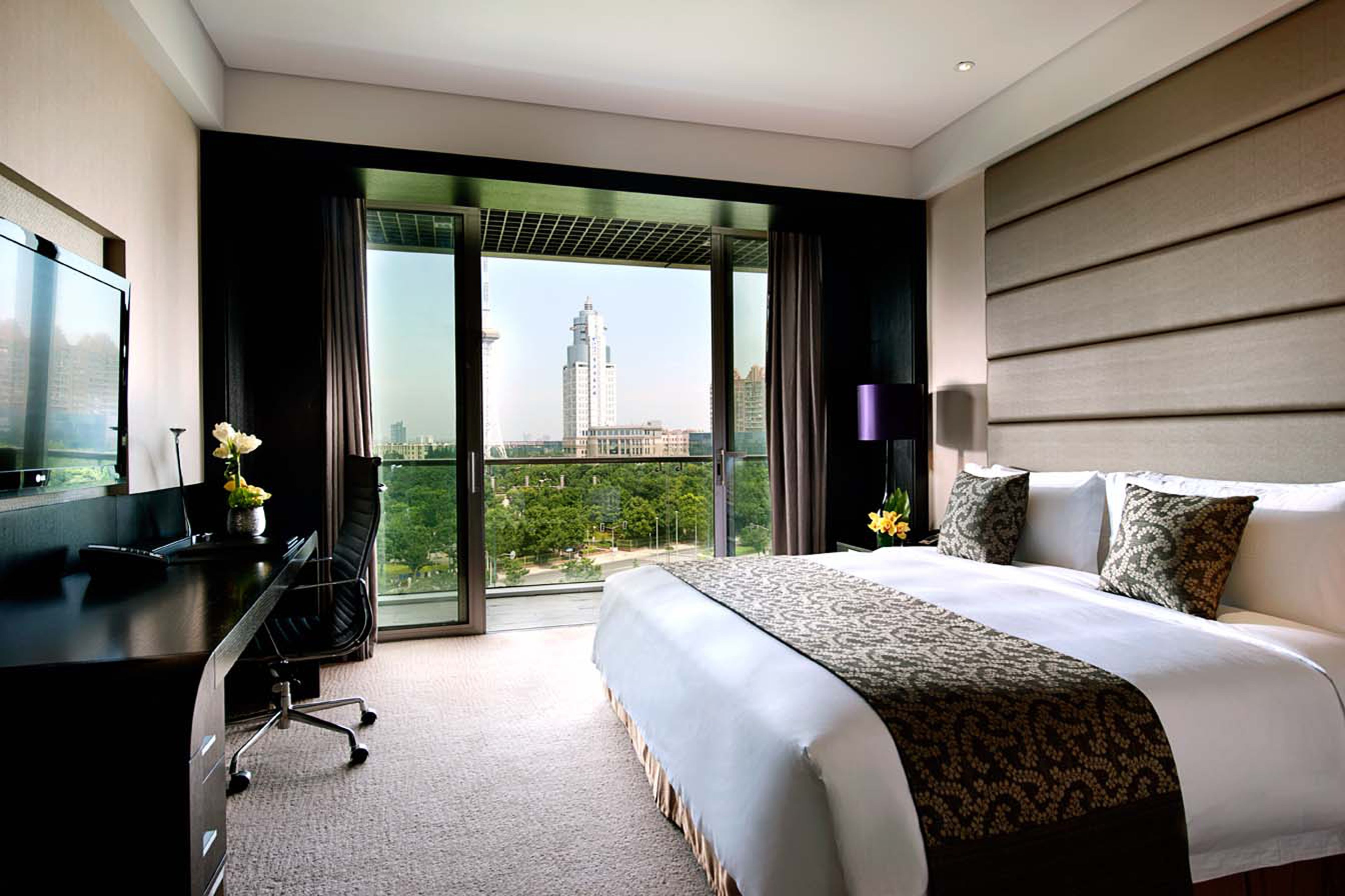 1 bedroom, minibar, in-room safe, desk