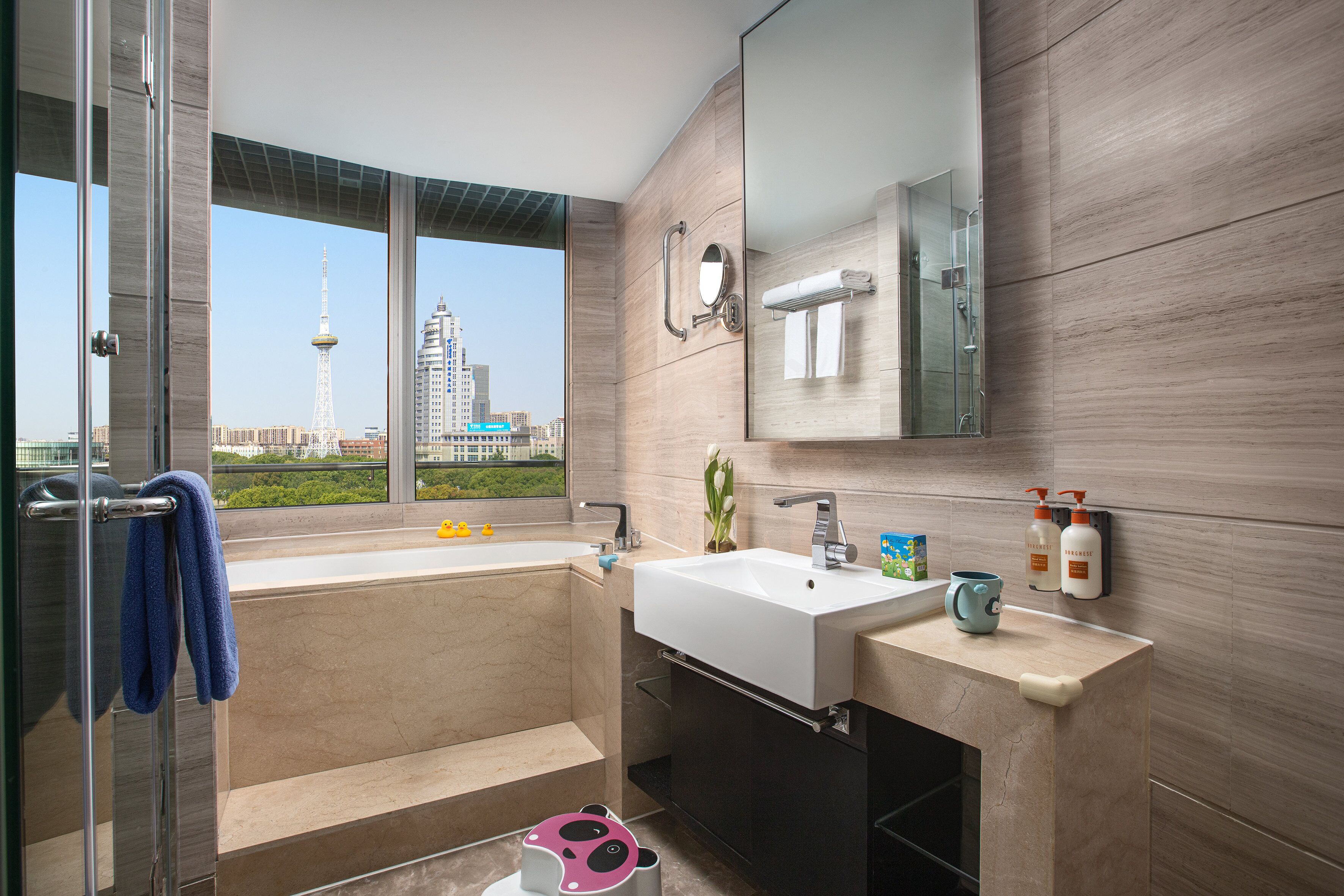 Photo - Crowne Plaza Shanghai Xiayang Lake by IHG
