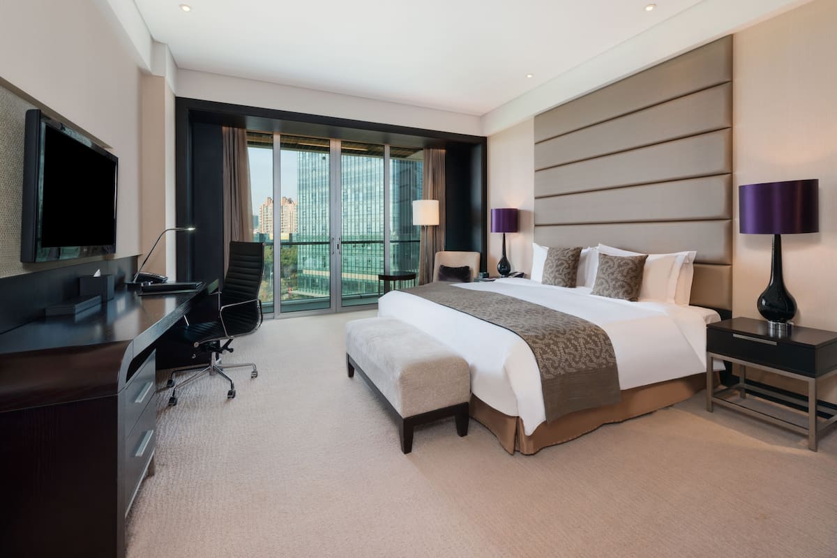 1 bedroom, minibar, in-room safe, desk