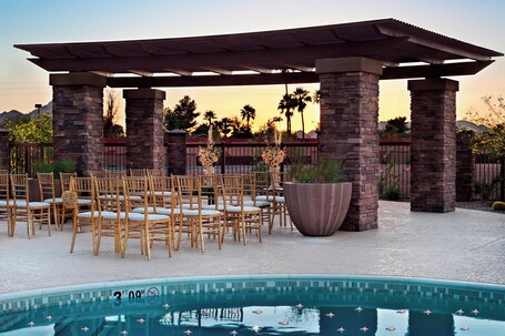 Courtyard Scottsdale Salt River - Image 3