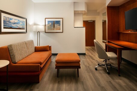 Courtyard Scottsdale Salt River - Image 12
