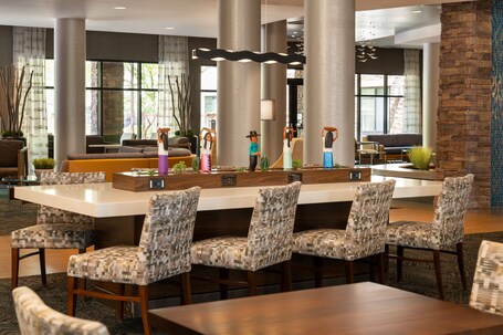 Courtyard Scottsdale Salt River - Image 37