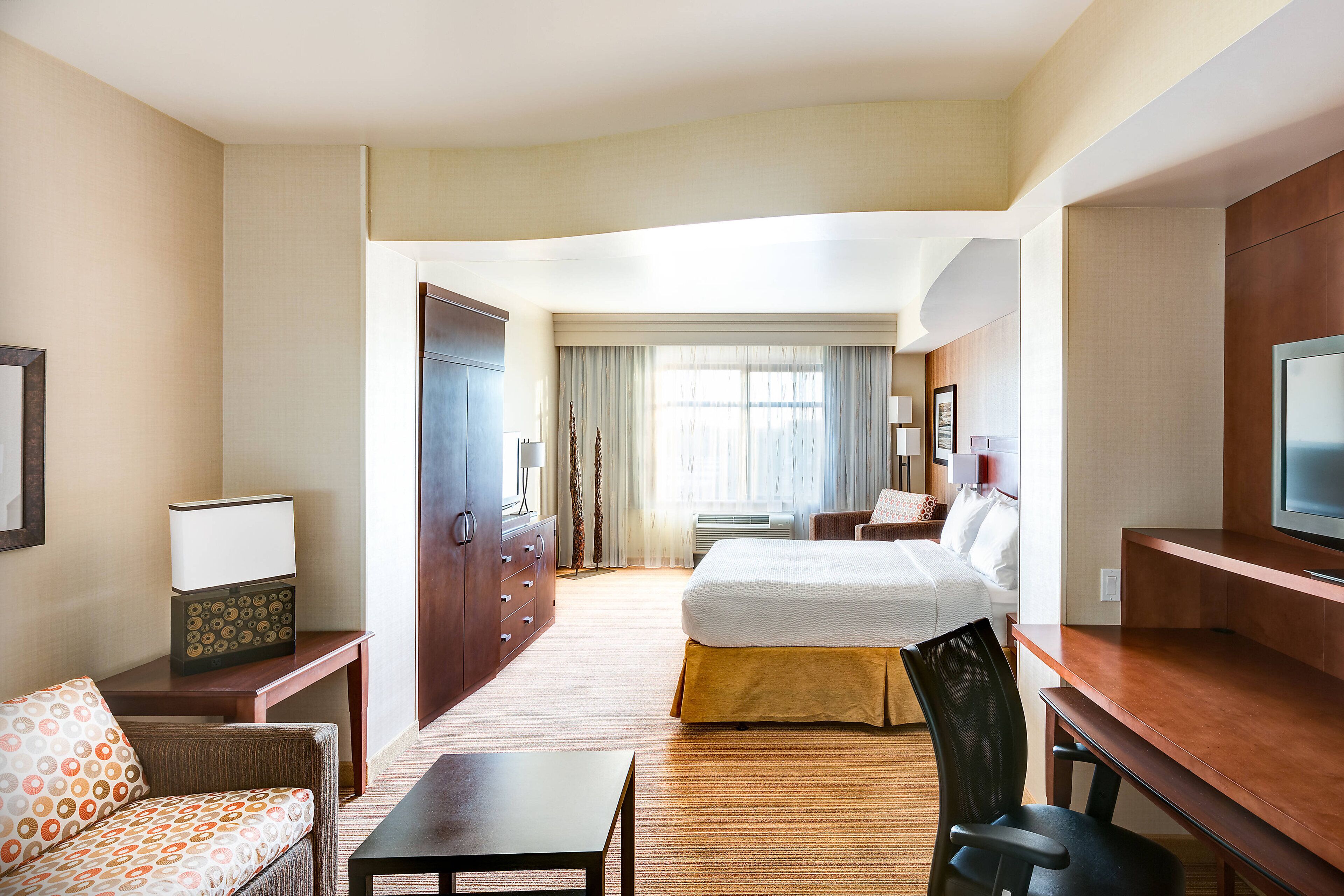 junior suite, 1 king bed with sofa bed | premium bedding, in-room safe, desk, iron/ironing board