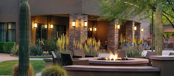 Courtyard Scottsdale Salt River